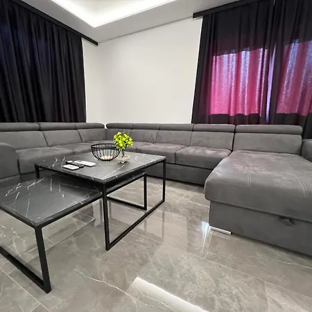 B&m 2 Villa *
